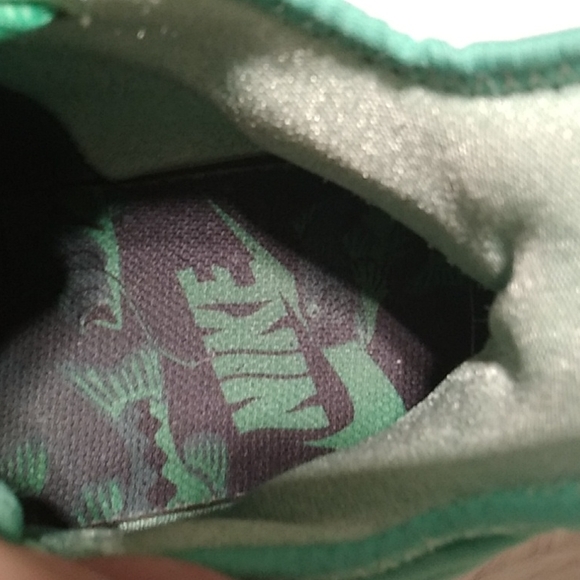 Nike PG3 Menta Green Tennis Shoes Sz.6.5Youth Or Womens 7-7 1/2. Gently Worn - Picture 7 of 11